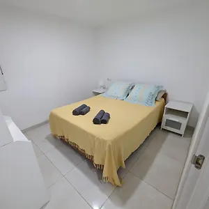 apartamento-a-50-metros-del-mar.topcostabravahotels.com/